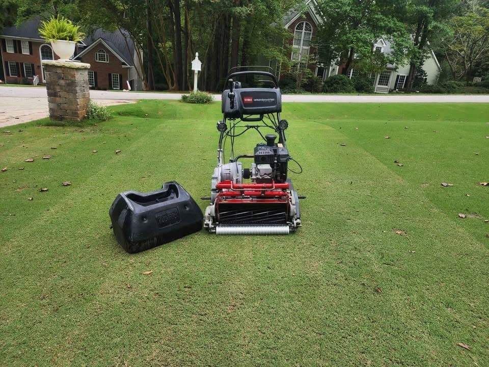 Professional reel mower equipment photo 1